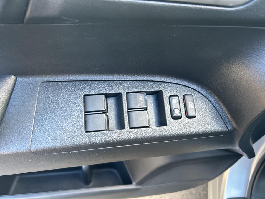 2013 Toyota Highlander 4WD 4dr V6 SE (Natl), available for sale in South Windsor , Connecticut | Ful-line Auto LLC. South Windsor , Connecticut 2013 Toyota Highlander 4WD 4dr V6 SE (Natl), available for sale in South Windsor , Connecticut | Ful-line Auto LLC. South Windsor , Connecticut