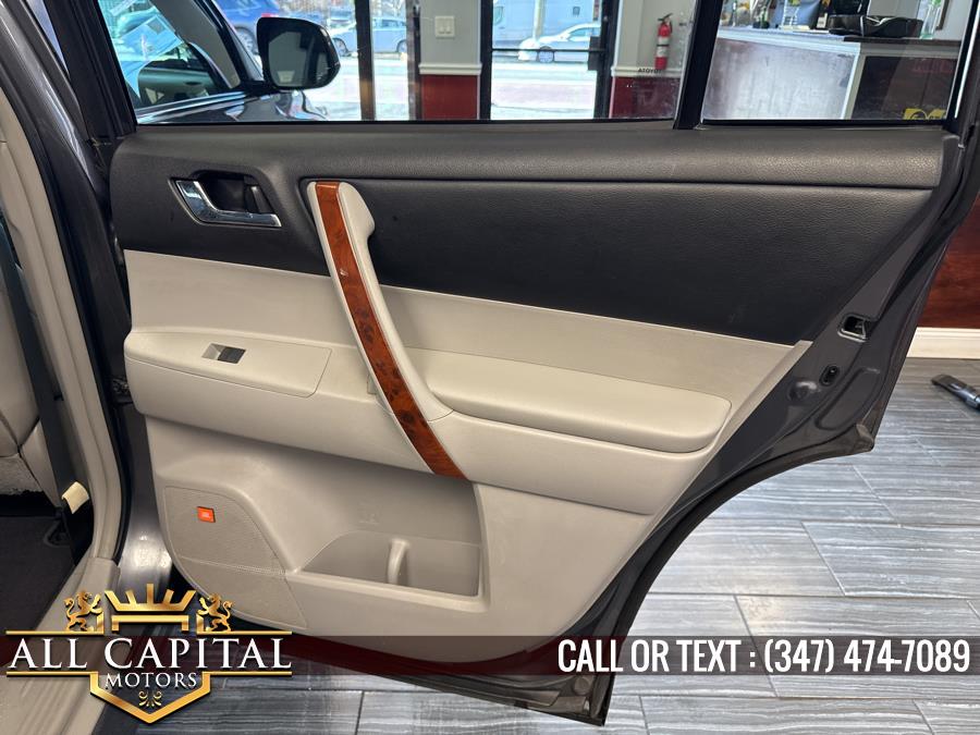 2012 Toyota Highlander 4WD 4dr V6 Limited, available for sale in Brooklyn, New York | All Capital Motors. Brooklyn, New York 2012 Toyota Highlander 4WD 4dr V6 Limited, available for sale in Brooklyn, New York | All Capital Motors. Brooklyn, New York