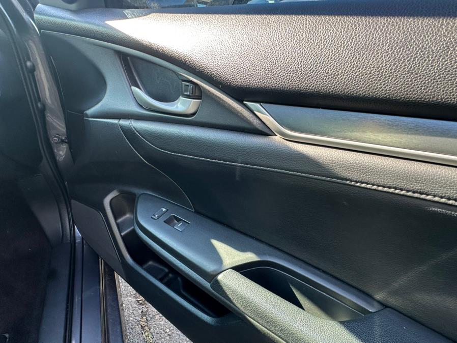 2017 Honda Civic Sedan EX-L CVT, available for sale in Inwood, New York | 5 Towns Drive. Inwood, New York 2017 Honda Civic Sedan EX-L CVT, available for sale in Inwood, New York | 5 Towns Drive. Inwood, New York