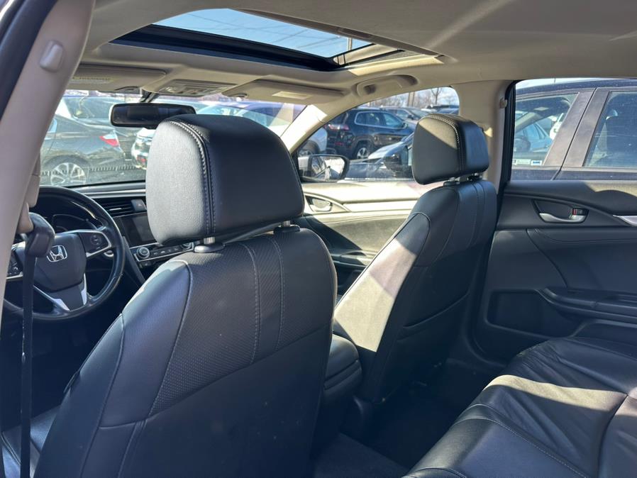 2017 Honda Civic Sedan EX-L CVT, available for sale in Inwood, New York | 5 Towns Drive. Inwood, New York 2017 Honda Civic Sedan EX-L CVT, available for sale in Inwood, New York | 5 Towns Drive. Inwood, New York