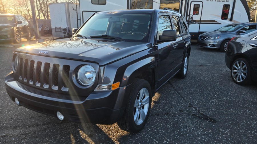 2017 Jeep Patriot Latitude 4x4, available for sale in Patchogue, New York | Romaxx Truxx. Patchogue, New York