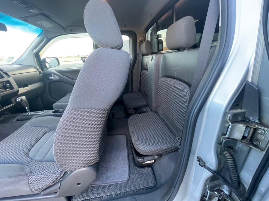 2007 Nissan Frontier 4WD King Cab Auto SE, available for sale in East Windsor, Connecticut | STS Automotive. East Windsor, Connecticut 2007 Nissan Frontier 4WD King Cab Auto SE, available for sale in East Windsor, Connecticut | STS Automotive. East Windsor, Connecticut