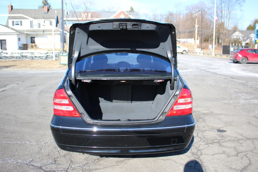 2001 Mercedes-Benz C-Class 4dr Sdn 3.2L, available for sale in Suffern, New York | Rockland Motor Sport. Suffern, New York 2001 Mercedes-Benz C-Class 4dr Sdn 3.2L, available for sale in Suffern, New York | Rockland Motor Sport. Suffern, New York