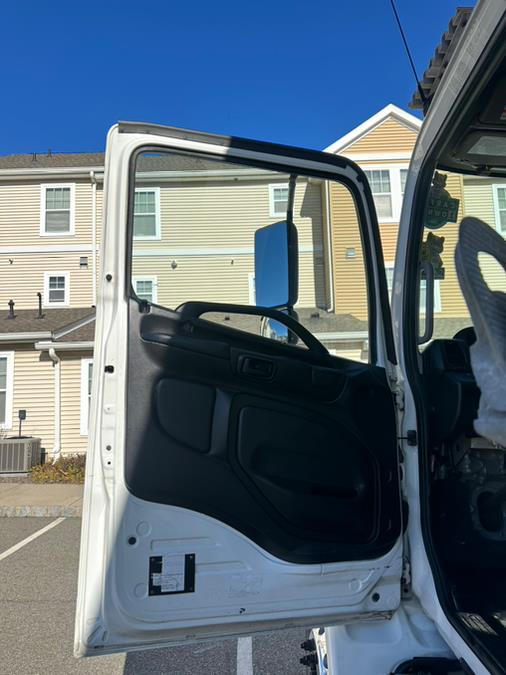 2018 Hino 268A 26FT THERMOKING T-1080/SUPREME BOX/WALTCO LIFTGATE, available for sale in Paterson, New Jersey | Speedway Commercial Motors LLC. Paterson, New Jersey 2018 Hino 268A 26FT THERMOKING T-1080/SUPREME BOX/WALTCO LIFTGATE, available for sale in Paterson, New Jersey | Speedway Commercial Motors LLC. Paterson, New Jersey