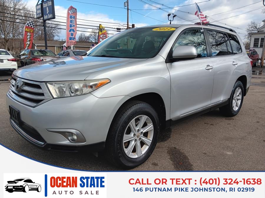 2011 Toyota Highlander 4WD 4dr V6 SE, available for sale in Johnston, Rhode Island | Ocean State Auto Sales. Johnston, Rhode Island