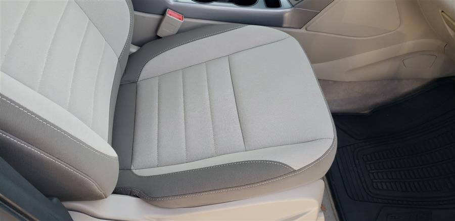 2013 Ford Escape 4WD 4dr SE, available for sale in Little Ferry, New Jersey | Victoria Preowned Autos Inc. Little Ferry, New Jersey 2013 Ford Escape 4WD 4dr SE, available for sale in Little Ferry, New Jersey | Victoria Preowned Autos Inc. Little Ferry, New Jersey