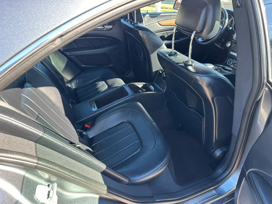 2016 Mercedes-Benz CLS 4dr Sdn CLS 400 4MATIC, available for sale in South Windsor, Connecticut | Mike And Tony Auto Sales, Inc. South Windsor, Connecticut 2016 Mercedes-Benz CLS 4dr Sdn CLS 400 4MATIC, available for sale in South Windsor, Connecticut | Mike And Tony Auto Sales, Inc. South Windsor, Connecticut