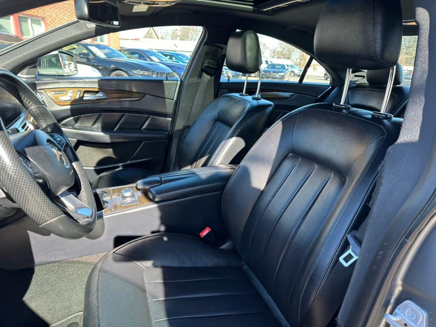 2016 Mercedes-Benz CLS 4dr Sdn CLS 400 4MATIC, available for sale in South Windsor, Connecticut | Mike And Tony Auto Sales, Inc. South Windsor, Connecticut 2016 Mercedes-Benz CLS 4dr Sdn CLS 400 4MATIC, available for sale in South Windsor, Connecticut | Mike And Tony Auto Sales, Inc. South Windsor, Connecticut