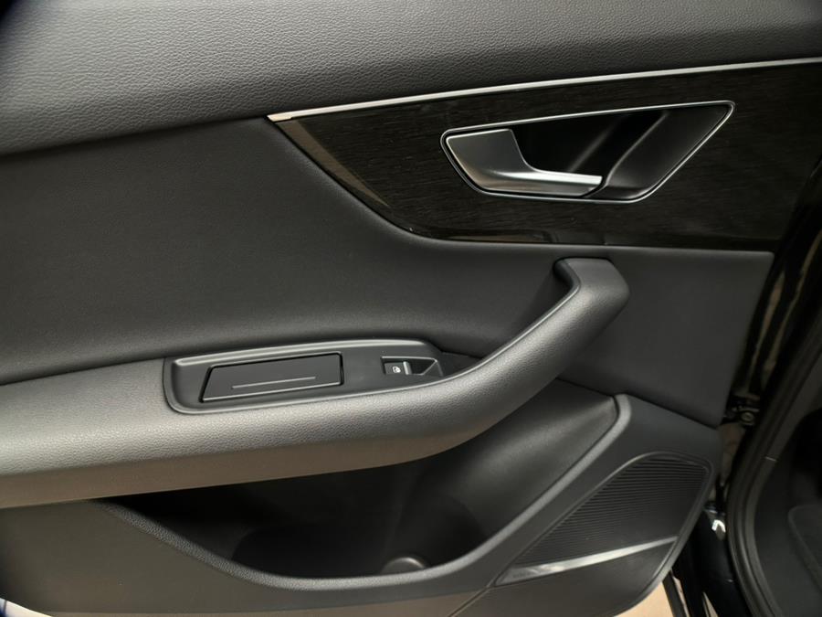 2022 Audi Q7 Premium Plus 55 TFSI quattro, available for sale in Massapequa Park, New York | Power Motors East. Massapequa Park, New York 2022 Audi Q7 Premium Plus 55 TFSI quattro, available for sale in Massapequa Park, New York | Power Motors East. Massapequa Park, New York