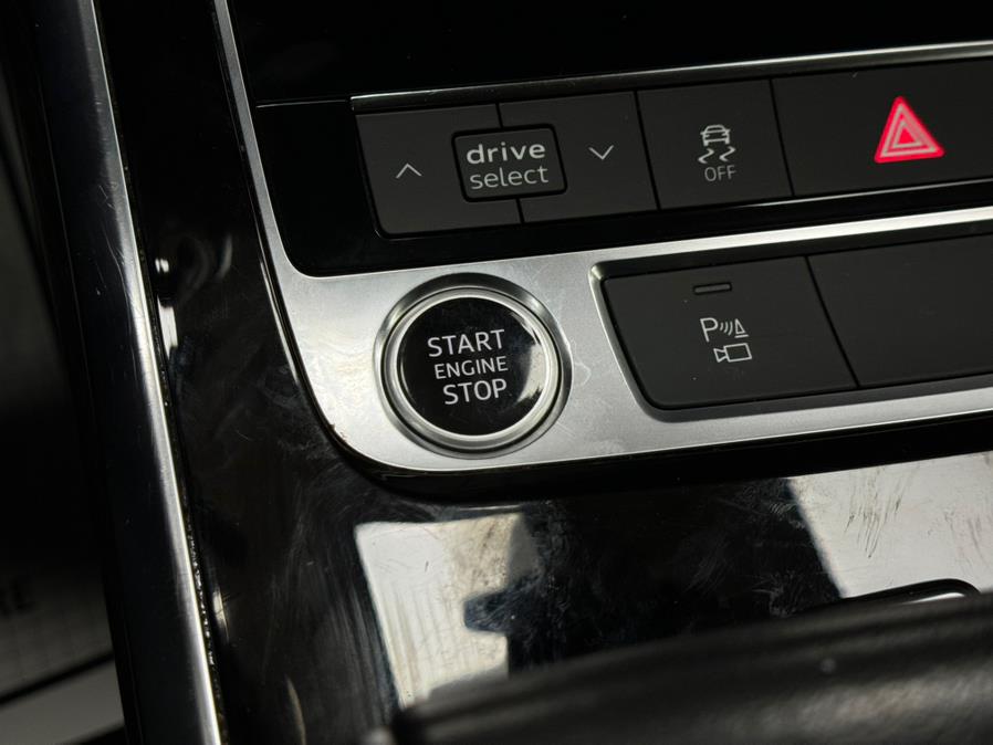2022 Audi Q7 Premium Plus 55 TFSI quattro, available for sale in Massapequa Park, New York | Power Motors East. Massapequa Park, New York 2022 Audi Q7 Premium Plus 55 TFSI quattro, available for sale in Massapequa Park, New York | Power Motors East. Massapequa Park, New York