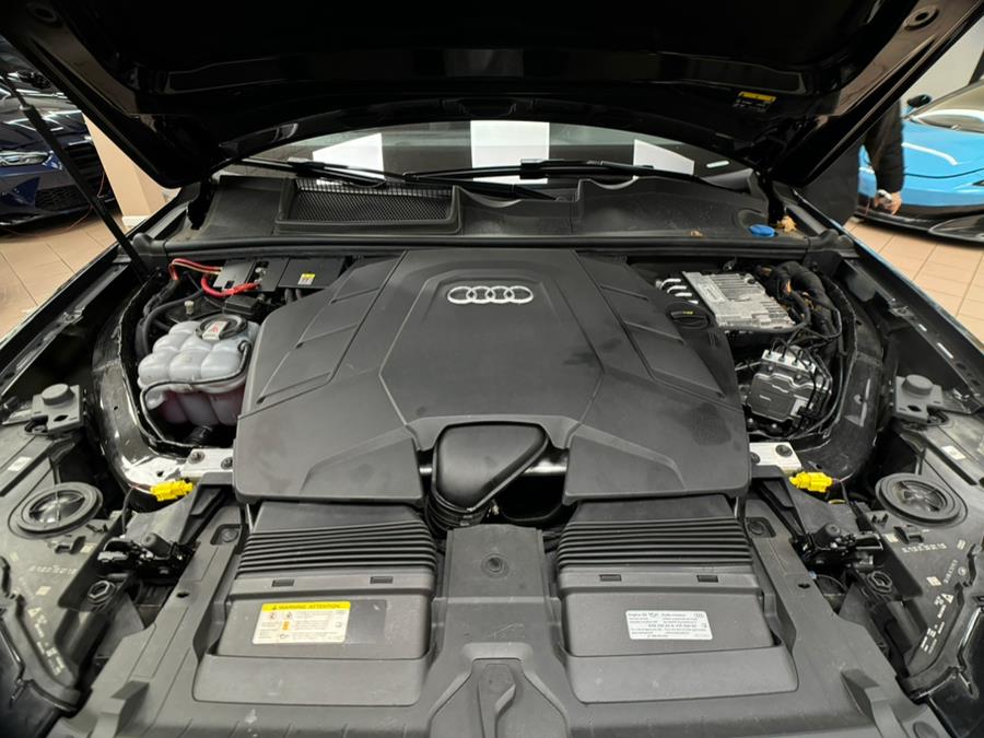 2022 Audi Q7 Premium Plus 55 TFSI quattro, available for sale in Massapequa Park, New York | Power Motors East. Massapequa Park, New York 2022 Audi Q7 Premium Plus 55 TFSI quattro, available for sale in Massapequa Park, New York | Power Motors East. Massapequa Park, New York