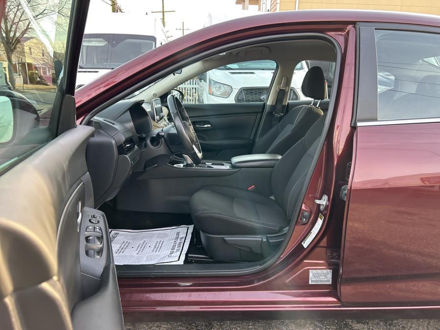 2022 Nissan Sentra SV CVT, available for sale in Franklin Square, New York | Franklin Square Auto Group. Franklin Square, New York 2022 Nissan Sentra SV CVT, available for sale in Franklin Square, New York | Franklin Square Auto Group. Franklin Square, New York