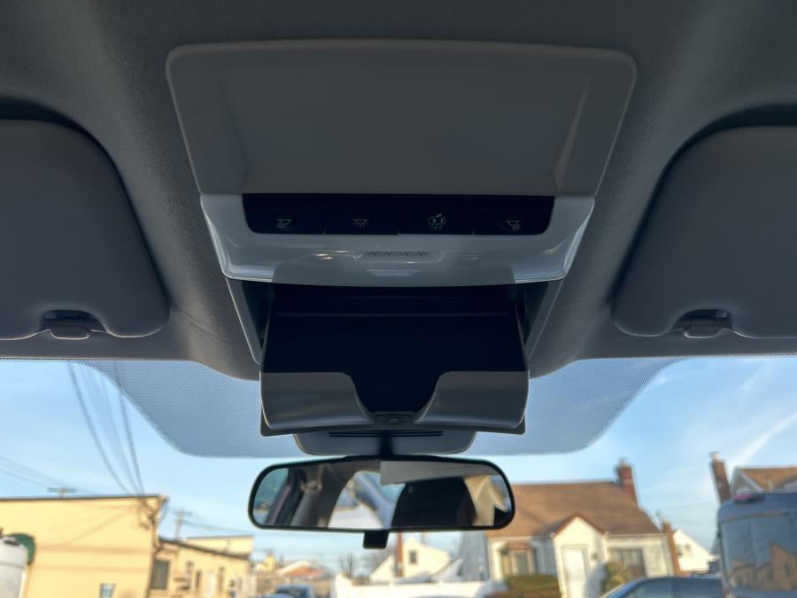 2022 Nissan Sentra SV CVT, available for sale in Franklin Square, New York | Franklin Square Auto Group. Franklin Square, New York 2022 Nissan Sentra SV CVT, available for sale in Franklin Square, New York | Franklin Square Auto Group. Franklin Square, New York