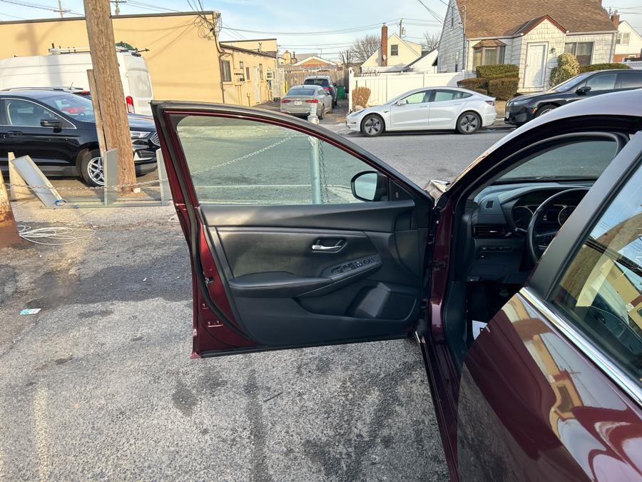 2022 Nissan Sentra SV CVT, available for sale in Franklin Square, New York | Franklin Square Auto Group. Franklin Square, New York 2022 Nissan Sentra SV CVT, available for sale in Franklin Square, New York | Franklin Square Auto Group. Franklin Square, New York