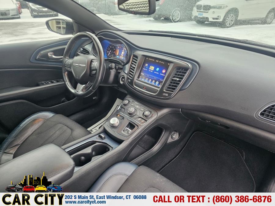 2015 Chrysler 200 4dr Sdn S AWD, available for sale in East Windsor, Connecticut | Car City LLC. East Windsor, Connecticut 2015 Chrysler 200 4dr Sdn S AWD, available for sale in East Windsor, Connecticut | Car City LLC. East Windsor, Connecticut