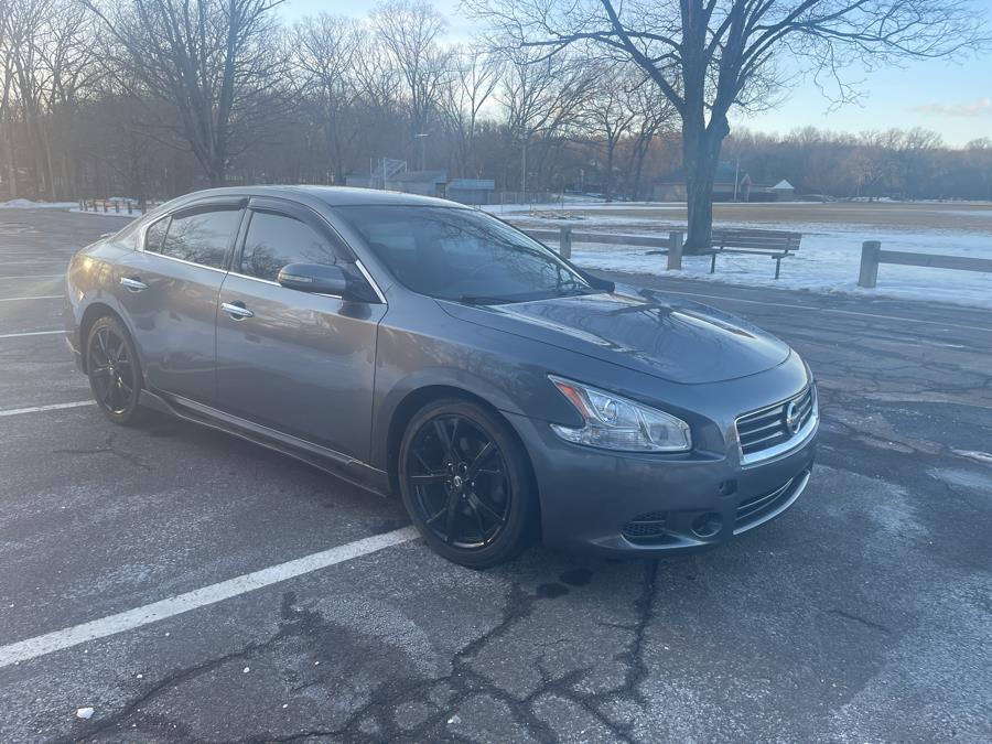 Used 2014 Nissan Maxima in Plainville, Connecticut | Choice Group LLC Choice Motor Car. Plainville, Connecticut