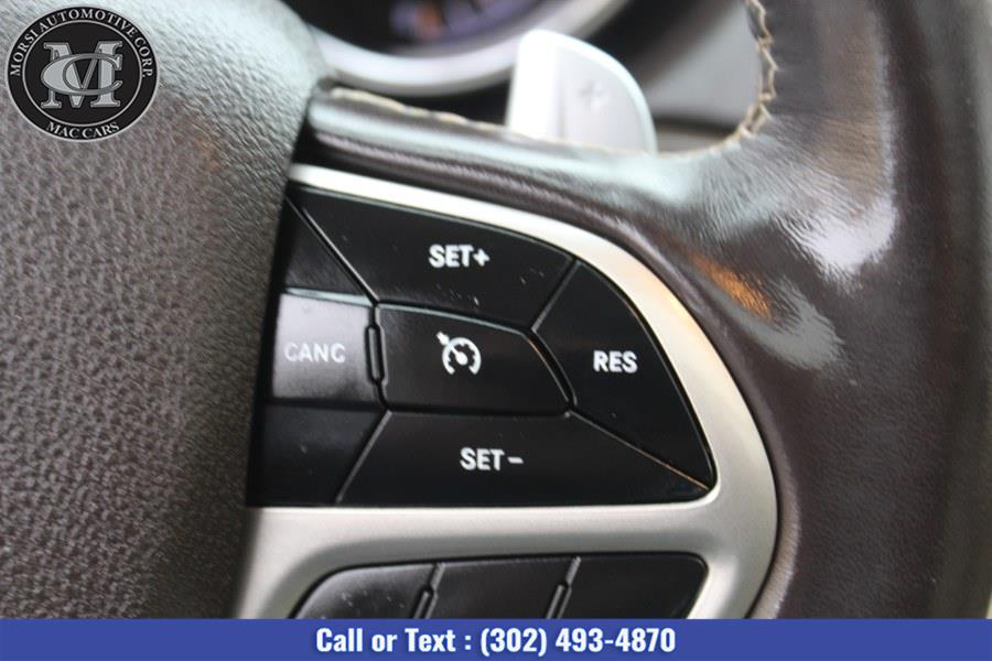 2017 Jeep Grand Cherokee Overland 4x4, available for sale in New Castle, Delaware | Morsi Automotive Corporation. New Castle, Delaware 2017 Jeep Grand Cherokee Overland 4x4, available for sale in New Castle, Delaware | Morsi Automotive Corporation. New Castle, Delaware