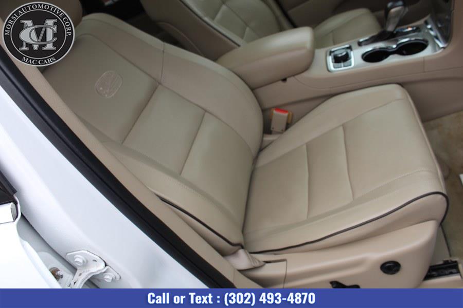 2017 Jeep Grand Cherokee Overland 4x4, available for sale in New Castle, Delaware | Morsi Automotive Corporation. New Castle, Delaware 2017 Jeep Grand Cherokee Overland 4x4, available for sale in New Castle, Delaware | Morsi Automotive Corporation. New Castle, Delaware