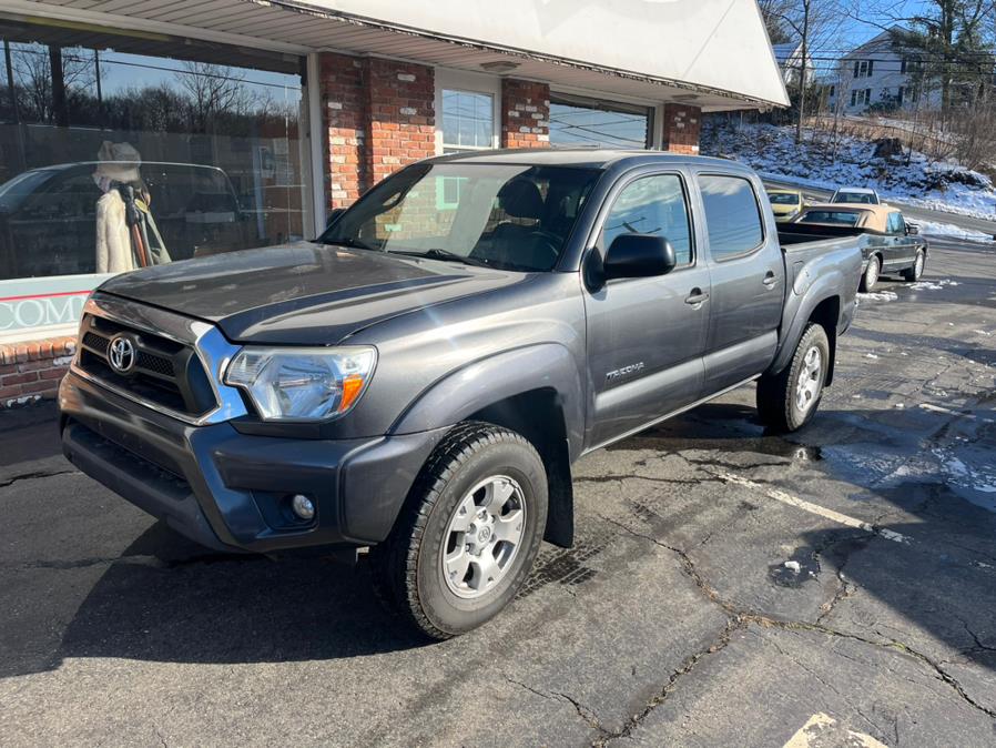 Used 2014 Toyota Tacoma in Naugatuck, Connecticut | Riverside Motorcars, LLC. Naugatuck, Connecticut