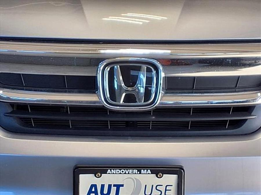 2021 Honda Pilot EX photo 4