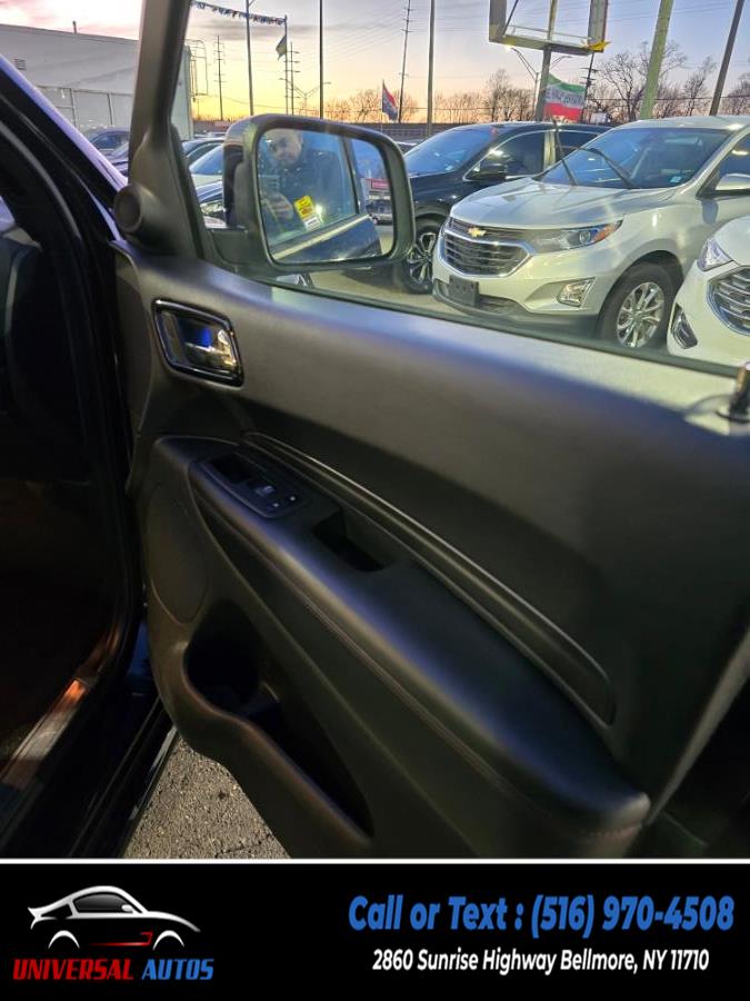 2022 Dodge Durango R/T AWD, available for sale in Bellmore, New York | Universal Autos. Bellmore, New York 2022 Dodge Durango R/T AWD, available for sale in Bellmore, New York | Universal Autos. Bellmore, New York