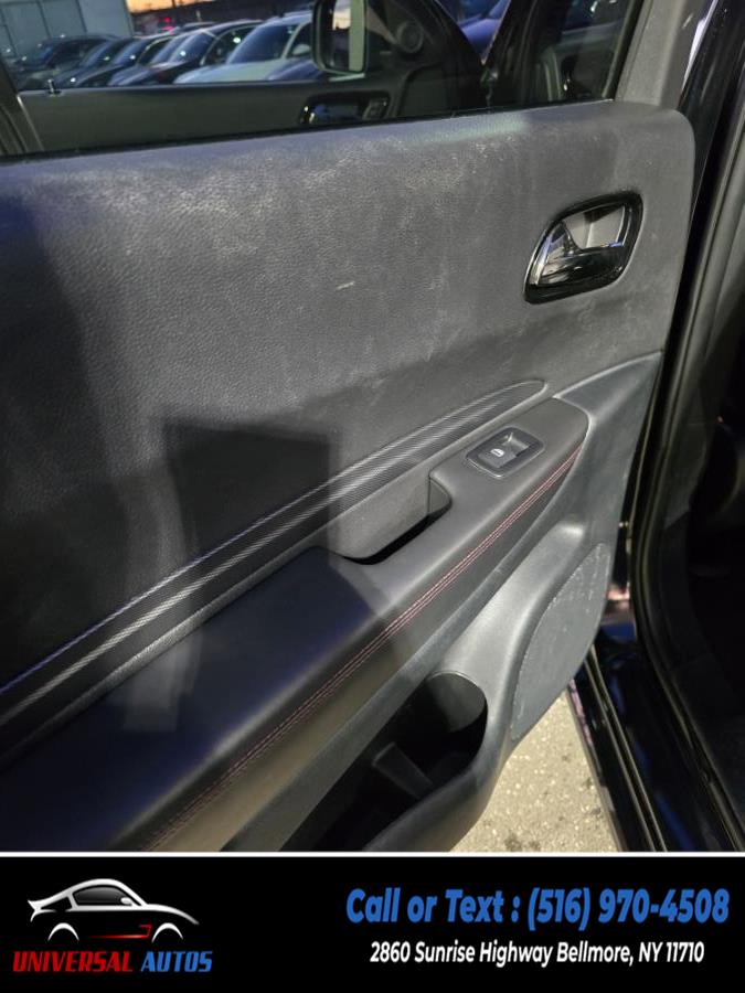 2022 Dodge Durango R/T AWD, available for sale in Bellmore, New York | Universal Autos. Bellmore, New York 2022 Dodge Durango R/T AWD, available for sale in Bellmore, New York | Universal Autos. Bellmore, New York