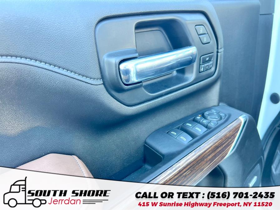 2022 Chevrolet Silverado 3500HD Wrecker Wrecker Crew Cab 172" High Country, available for sale in Freeport, New York | South Shore Jerrdan. Freeport, New York 2022 Chevrolet Silverado 3500HD Wrecker Wrecker Crew Cab 172" High Country, available for sale in Freeport, New York | South Shore Jerrdan. Freeport, New York