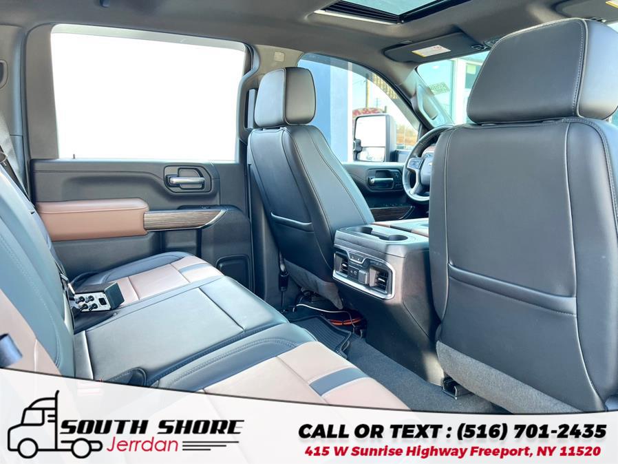 2022 Chevrolet Silverado 3500HD Wrecker Wrecker Crew Cab 172" High Country, available for sale in Freeport, New York | South Shore Jerrdan. Freeport, New York 2022 Chevrolet Silverado 3500HD Wrecker Wrecker Crew Cab 172" High Country, available for sale in Freeport, New York | South Shore Jerrdan. Freeport, New York