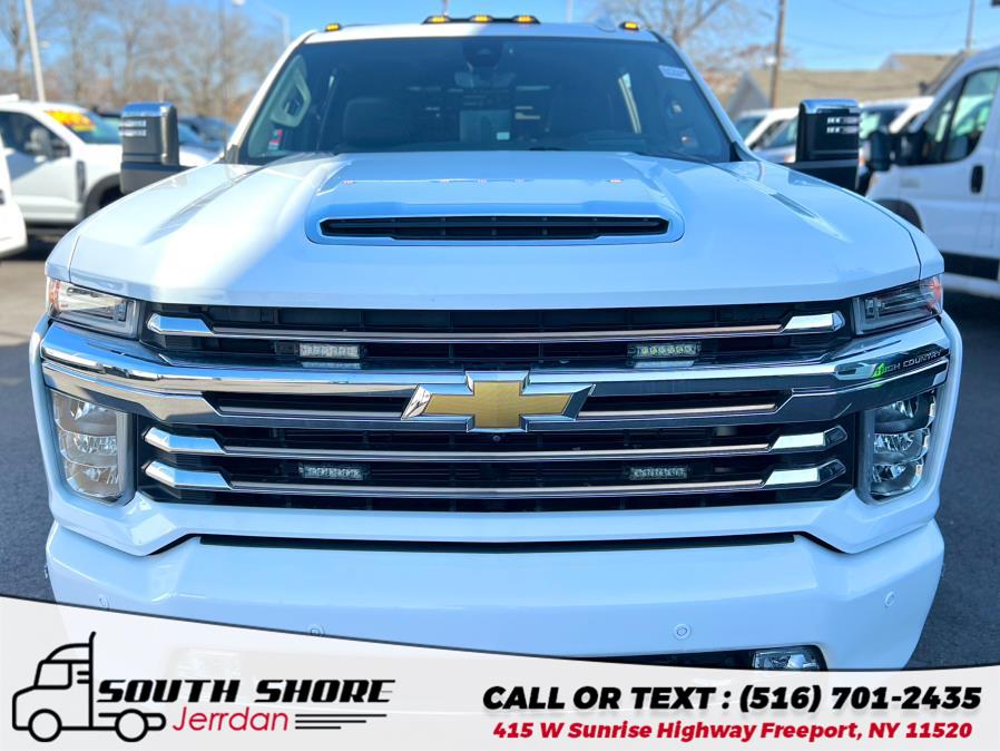 2022 Chevrolet Silverado 3500HD Wrecker Wrecker Crew Cab 172" High Country, available for sale in Freeport, New York | South Shore Jerrdan. Freeport, New York 2022 Chevrolet Silverado 3500HD Wrecker Wrecker Crew Cab 172" High Country, available for sale in Freeport, New York | South Shore Jerrdan. Freeport, New York