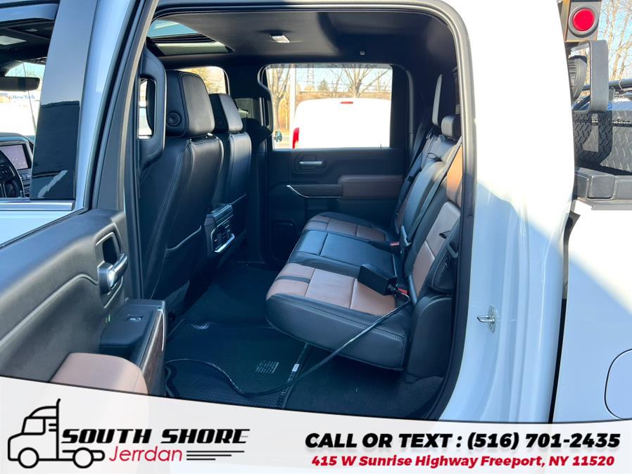 2022 Chevrolet Silverado 3500HD Wrecker Wrecker Crew Cab 172" High Country, available for sale in Freeport, New York | South Shore Jerrdan. Freeport, New York 2022 Chevrolet Silverado 3500HD Wrecker Wrecker Crew Cab 172" High Country, available for sale in Freeport, New York | South Shore Jerrdan. Freeport, New York
