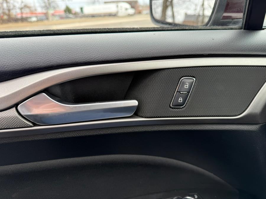 2018 Ford Fusion SE FWD, available for sale in Philadelphia, Pennsylvania | Eugen's Auto Sales & Repairs. Philadelphia, Pennsylvania 2018 Ford Fusion SE FWD, available for sale in Philadelphia, Pennsylvania | Eugen's Auto Sales & Repairs. Philadelphia, Pennsylvania