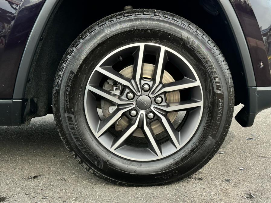 2020 Jeep Grand Cherokee Limited 4x4, available for sale in Hillside, New Jersey | Champion Auto Hillside. Hillside, New Jersey 2020 Jeep Grand Cherokee Limited 4x4, available for sale in Hillside, New Jersey | Champion Auto Hillside. Hillside, New Jersey