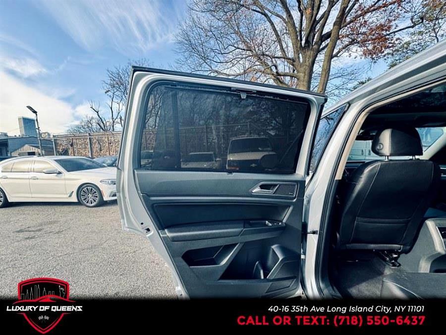 2018 Volkswagen Atlas 36L V6 SEL Premium 4MOTION, available for sale in Long Island City, New York | Luxury Of Queens. Long Island City, New York 2018 Volkswagen Atlas 36L V6 SEL Premium 4MOTION, available for sale in Long Island City, New York | Luxury Of Queens. Long Island City, New York
