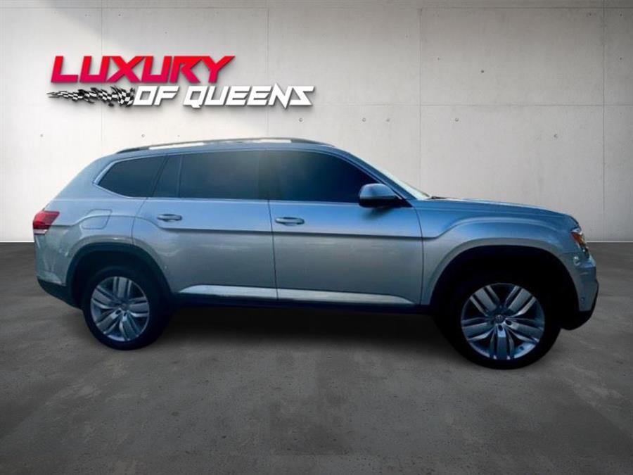 2018 Volkswagen Atlas 36L V6 SEL Premium 4MOTION, available for sale in Long Island City, New York | Luxury Of Queens. Long Island City, New York 2018 Volkswagen Atlas 36L V6 SEL Premium 4MOTION, available for sale in Long Island City, New York | Luxury Of Queens. Long Island City, New York