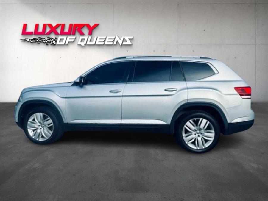 2018 Volkswagen Atlas 36L V6 SEL Premium 4MOTION, available for sale in Long Island City, New York | Luxury Of Queens. Long Island City, New York 2018 Volkswagen Atlas 36L V6 SEL Premium 4MOTION, available for sale in Long Island City, New York | Luxury Of Queens. Long Island City, New York