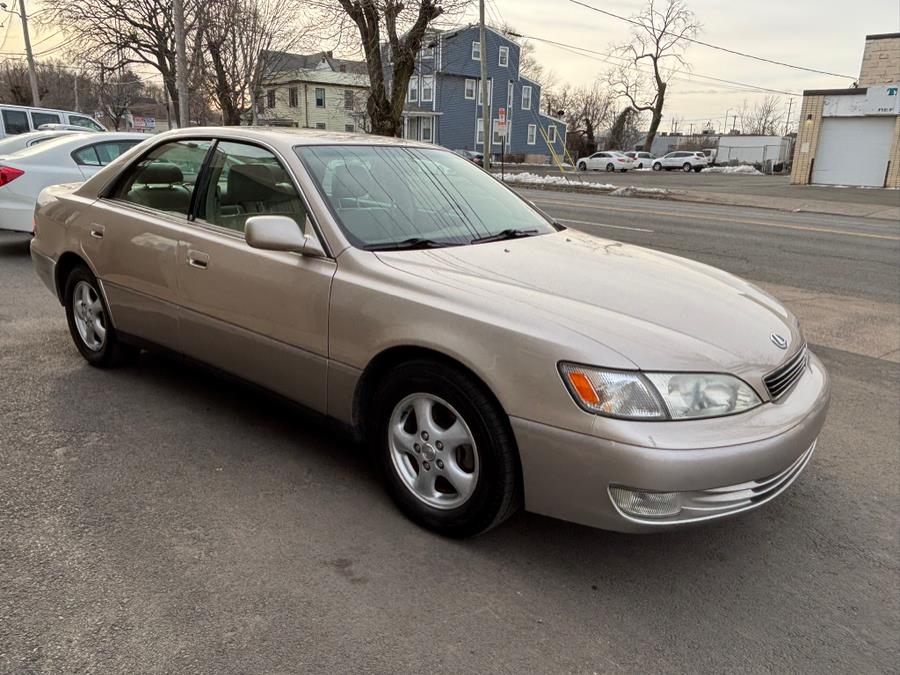 1998 Lexus ES 300 Luxury Sport Sdn 4dr Sdn, available for sale in New haven, Connecticut | Wilson Maturo Motors. New haven, Connecticut 1998 Lexus ES 300 Luxury Sport Sdn 4dr Sdn, available for sale in New haven, Connecticut | Wilson Maturo Motors. New haven, Connecticut