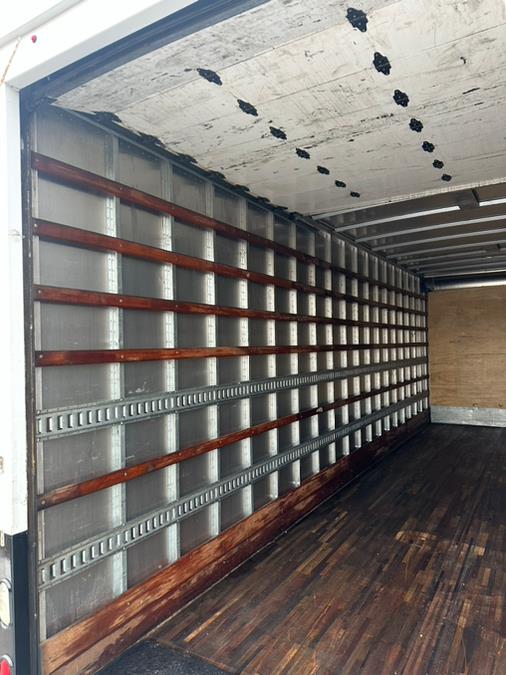 2020 Hino 268A 26FT SMYRNA BOX/MAXON LIFTGATE NON CDL, available for sale in Paterson, New Jersey | Speedway Commercial Motors LLC. Paterson, New Jersey 2020 Hino 268A 26FT SMYRNA BOX/MAXON LIFTGATE NON CDL, available for sale in Paterson, New Jersey | Speedway Commercial Motors LLC. Paterson, New Jersey