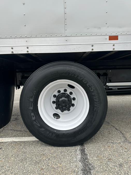 2020 Hino 268A 26FT SMYRNA BOX/MAXON LIFTGATE NON CDL, available for sale in Paterson, New Jersey | Speedway Commercial Motors LLC. Paterson, New Jersey 2020 Hino 268A 26FT SMYRNA BOX/MAXON LIFTGATE NON CDL, available for sale in Paterson, New Jersey | Speedway Commercial Motors LLC. Paterson, New Jersey