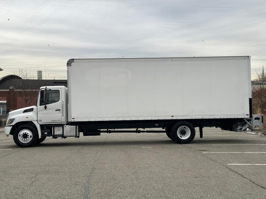 2020 Hino 268A 26FT SMYRNA BOX/MAXON LIFTGATE NON CDL, available for sale in Paterson, New Jersey | Speedway Commercial Motors LLC. Paterson, New Jersey 2020 Hino 268A 26FT SMYRNA BOX/MAXON LIFTGATE NON CDL, available for sale in Paterson, New Jersey | Speedway Commercial Motors LLC. Paterson, New Jersey
