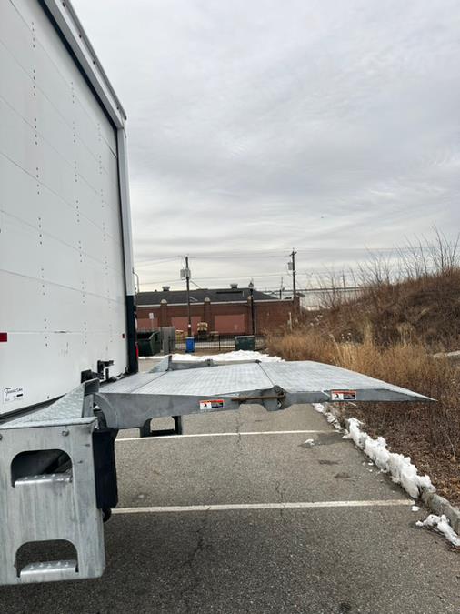 2020 Hino 268A 26FT SMYRNA BOX/MAXON LIFTGATE NON CDL, available for sale in Paterson, New Jersey | Speedway Commercial Motors LLC. Paterson, New Jersey 2020 Hino 268A 26FT SMYRNA BOX/MAXON LIFTGATE NON CDL, available for sale in Paterson, New Jersey | Speedway Commercial Motors LLC. Paterson, New Jersey