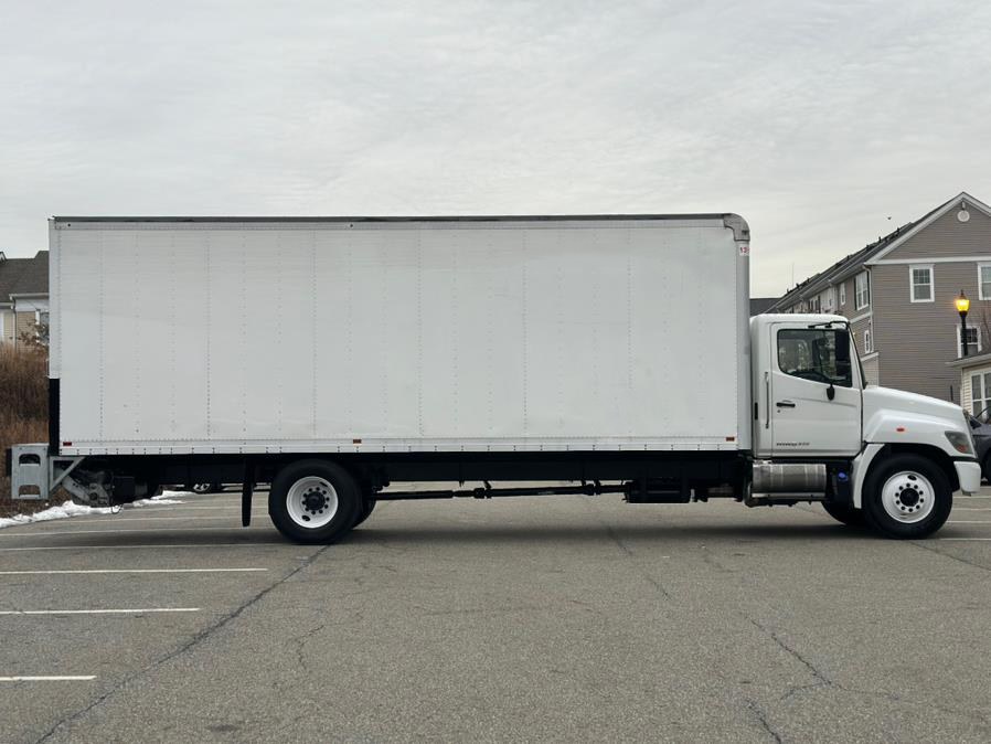 2020 Hino 268A 26FT SMYRNA BOX/MAXON LIFTGATE NON CDL, available for sale in Paterson, New Jersey | Speedway Commercial Motors LLC. Paterson, New Jersey 2020 Hino 268A 26FT SMYRNA BOX/MAXON LIFTGATE NON CDL, available for sale in Paterson, New Jersey | Speedway Commercial Motors LLC. Paterson, New Jersey