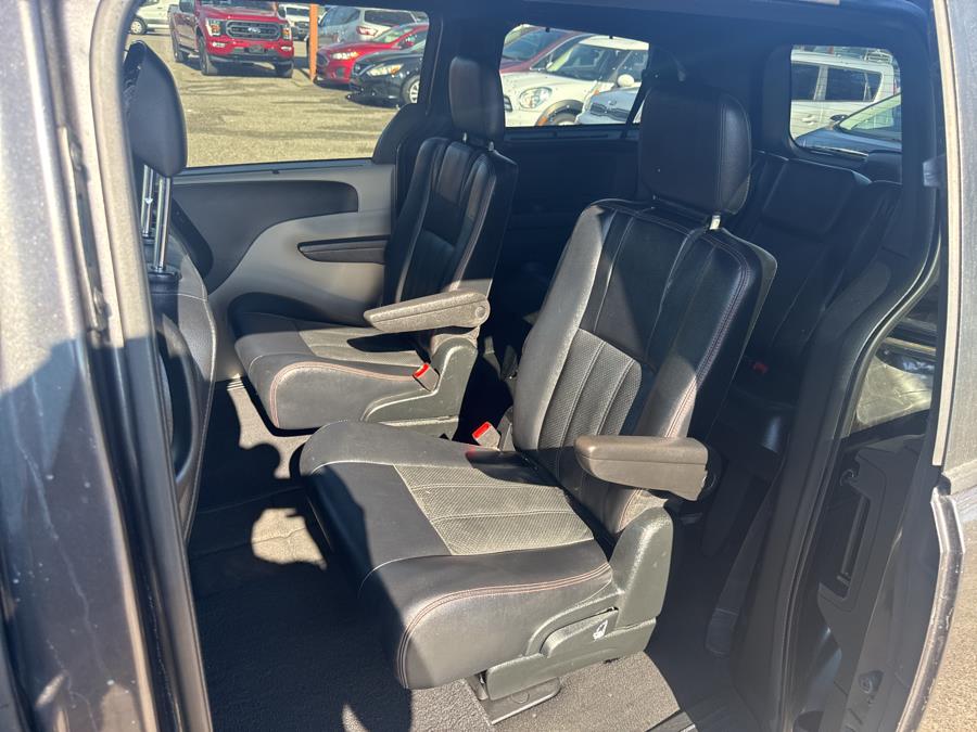 2017 Dodge Grand Caravan GT Wagon Fleet, available for sale in Kissimmee, Florida | Central florida Auto Trader. Kissimmee, Florida 2017 Dodge Grand Caravan GT Wagon Fleet, available for sale in Kissimmee, Florida | Central florida Auto Trader. Kissimmee, Florida