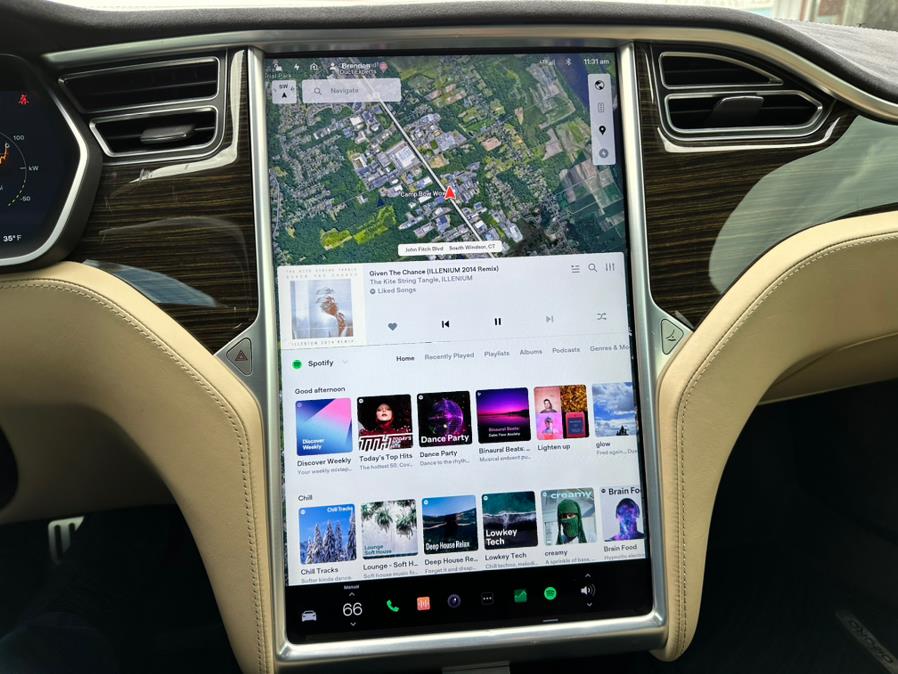 2015 Tesla Model S 4dr Sdn AWD P90D, available for sale in South Windsor, Connecticut | Mike And Tony Auto Sales, Inc. South Windsor, Connecticut 2015 Tesla Model S 4dr Sdn AWD P90D, available for sale in South Windsor, Connecticut | Mike And Tony Auto Sales, Inc. South Windsor, Connecticut