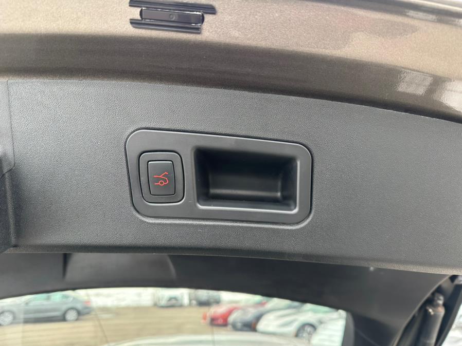 2015 Tesla Model S 4dr Sdn AWD P90D, available for sale in South Windsor, Connecticut | Mike And Tony Auto Sales, Inc. South Windsor, Connecticut 2015 Tesla Model S 4dr Sdn AWD P90D, available for sale in South Windsor, Connecticut | Mike And Tony Auto Sales, Inc. South Windsor, Connecticut