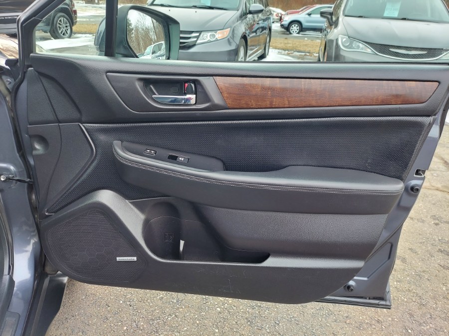2016 Subaru Outback 4dr Wgn 2.5i Limited PZEV, available for sale in East Windsor, Connecticut | United Auto Sales of E Windsor, Inc. East Windsor, Connecticut 2016 Subaru Outback 4dr Wgn 2.5i Limited PZEV, available for sale in East Windsor, Connecticut | United Auto Sales of E Windsor, Inc. East Windsor, Connecticut