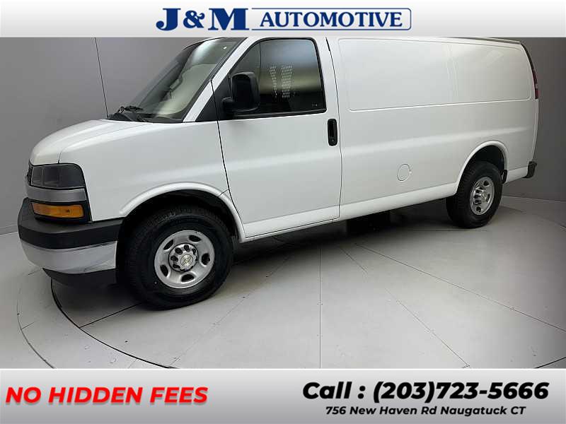 Used 2022 Chevrolet Express in Naugatuck, Connecticut | J&M Automotive Sls&Svc LLC. Naugatuck, Connecticut