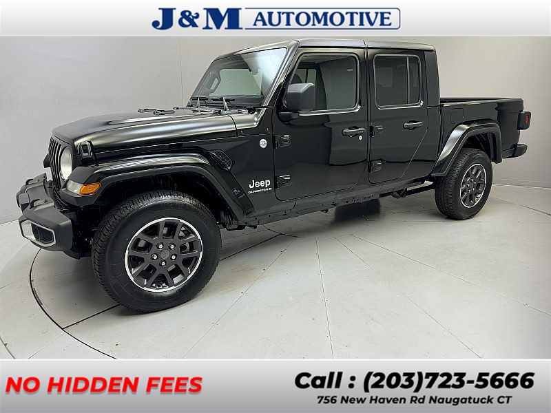 Used 2023 Jeep Gladiator in Naugatuck, Connecticut | J&M Automotive Sls&Svc LLC. Naugatuck, Connecticut