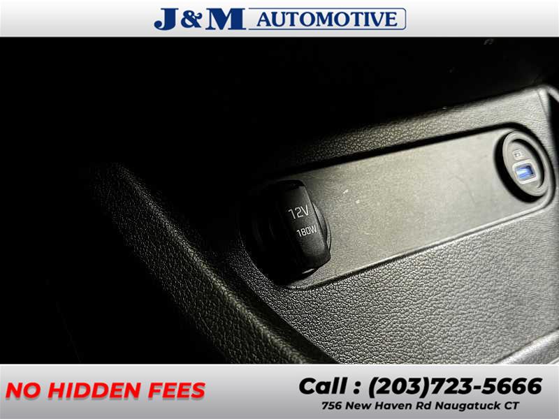 2021 Hyundai Santa Fe SE, available for sale in Naugatuck, Connecticut | J&M Automotive Sls&Svc LLC. Naugatuck, Connecticut 2021 Hyundai Santa Fe SE, available for sale in Naugatuck, Connecticut | J&M Automotive Sls&Svc LLC. Naugatuck, Connecticut