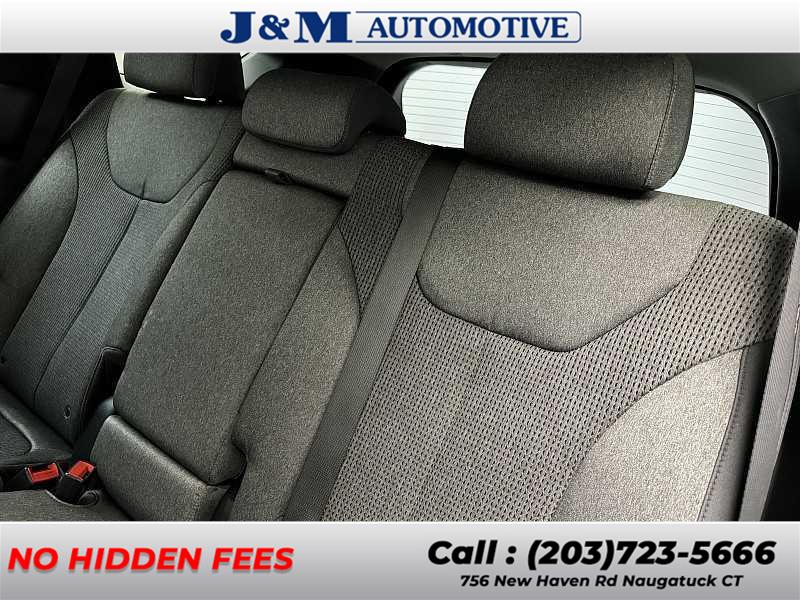 2021 Hyundai Santa Fe SE, available for sale in Naugatuck, Connecticut | J&M Automotive Sls&Svc LLC. Naugatuck, Connecticut 2021 Hyundai Santa Fe SE, available for sale in Naugatuck, Connecticut | J&M Automotive Sls&Svc LLC. Naugatuck, Connecticut