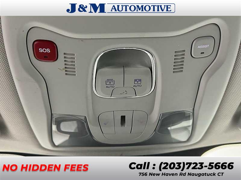 2019 Jeep Renegade Trailhawk, available for sale in Naugatuck, Connecticut | J&M Automotive Sls&Svc LLC. Naugatuck, Connecticut 2019 Jeep Renegade Trailhawk, available for sale in Naugatuck, Connecticut | J&M Automotive Sls&Svc LLC. Naugatuck, Connecticut